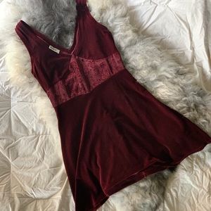 Final Sale 05/31 - Vintage BCBG Maroon Velvet Dress